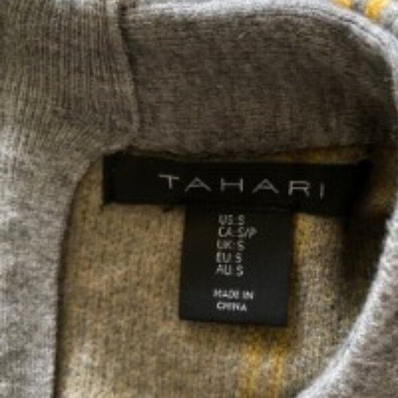 Tahari Grey Windowpane Mock Neck Sweater Small - Picture 2 of 5